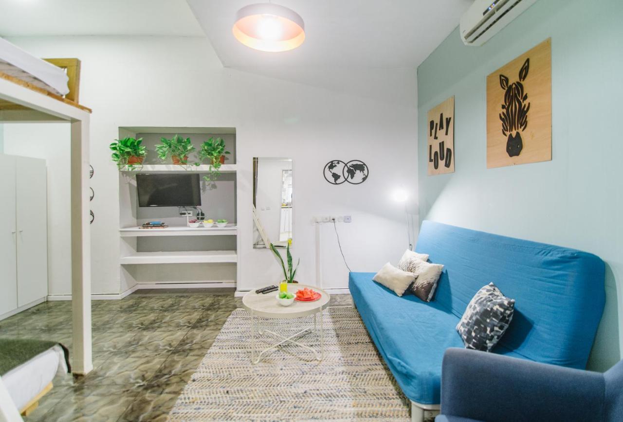 Studios By The Beach Tel-Aviv Extérieur photo